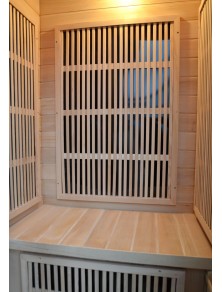 sauna ad infrarossi con irradiatori in carbonio bianca.
