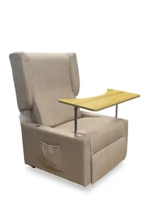 Poltrona relax reclinabile alza persona a due motori con kit roller 4 ruote, doppia pediera e braccioli estraibili